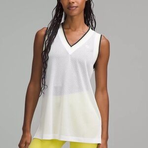 Lululemon Mesh V-Neck Tennis Tank White Size 8